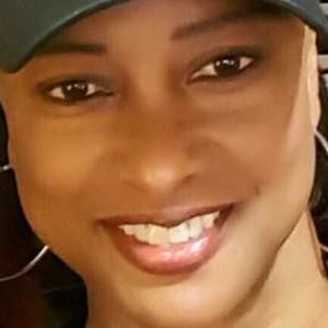 Meet your Posher, Sheila